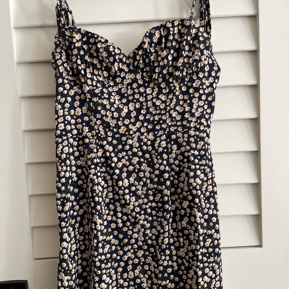 Blue Floral Pattern Dress - Picture 1 of 3